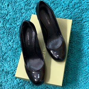 Gianni Bini Black Patent Heels-Size 9